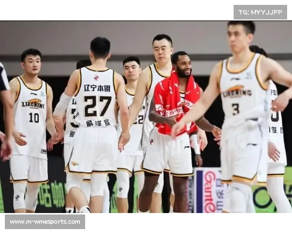 李晓旭与辽宁男篮续约将创CBA同一球队效力20年历史新纪录 李晓旭与辽宁男篮续约将创CBA同一球队效力20年历史新纪录