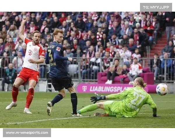 拜仁客场大胜迎八连胜，稳居德甲榜首